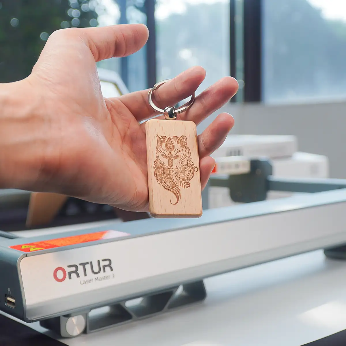 Ortur Wooden 1.34'' × 2.56'' Blank Keychain for Laser Engraving (15pcs) - Image 3